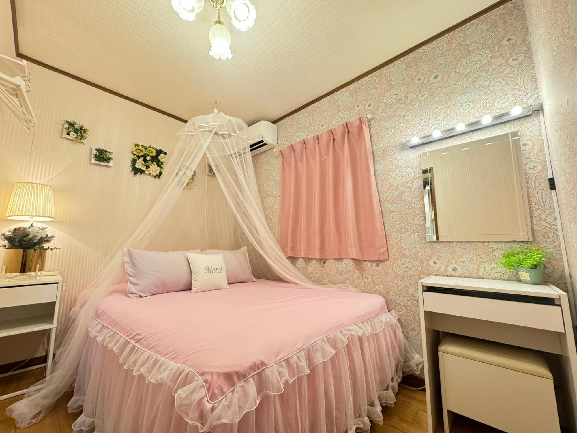 Hotel West Taisho Osaka Exterior photo